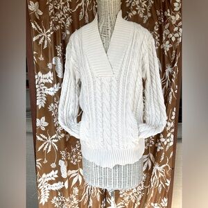Lauren Jean Company. Ralph Lauren 100% cotton sweater. Women’s Medium
